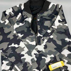 Elwood NWT reversible wind breaker